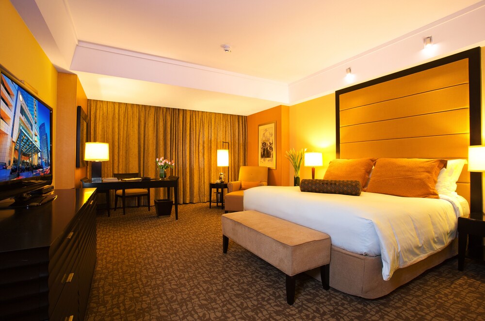 Financialstreet International Hotel Former Intercontinental Financialstreet International Hotel Former Intercontinental Beijing Club Room 1 King Bed