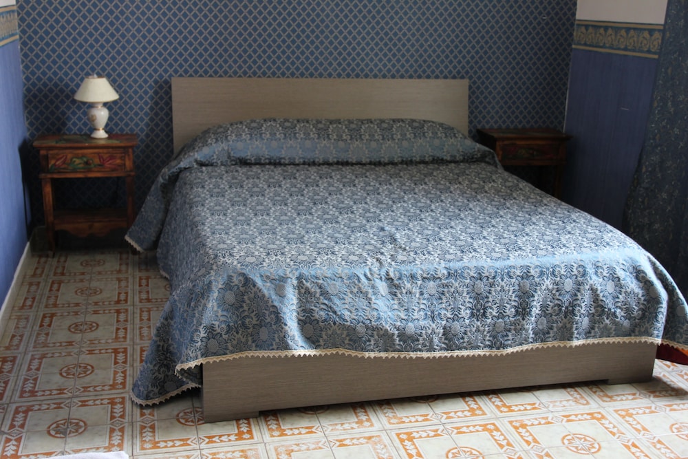 Prenota B&B Soggiorno Elia a Napoli - Hotels.com Prenota B&B Soggiorno Elia a Napoli - Hotels.com
