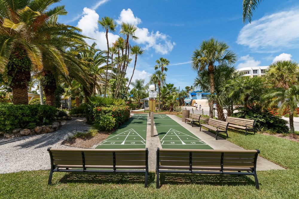 Tropical Beach Resorts In Siesta Key Hotels Com