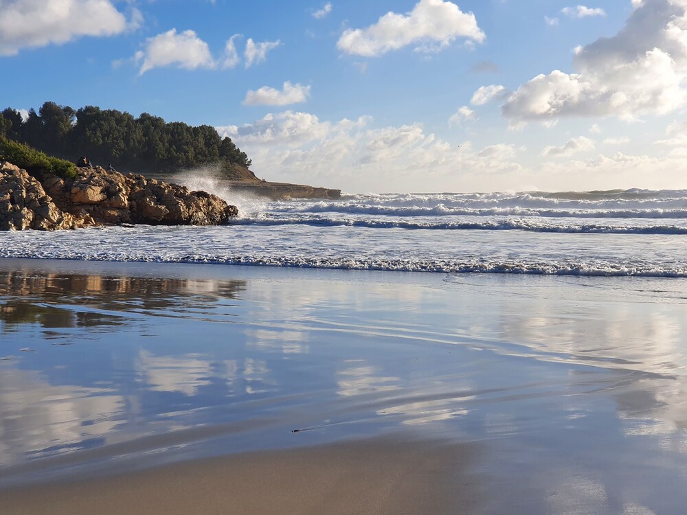 The Originals Boutique Clair Hotel Martigues Inter Hotel Martigues France Martigues Hotel Discounts Hotels Com