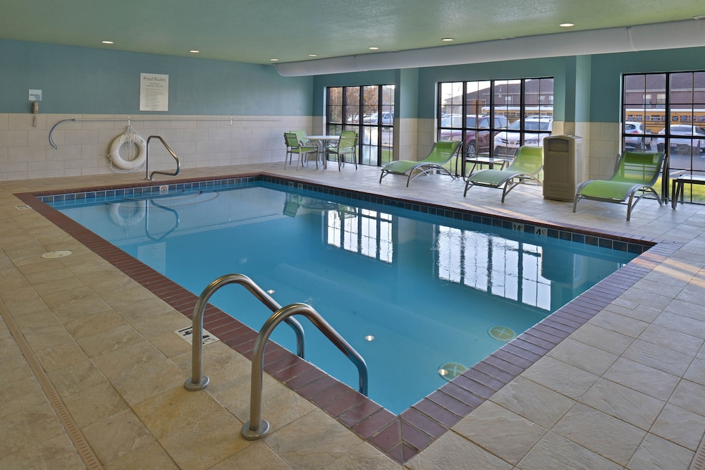 Book Holiday Inn Express Suites Lonoke In Hotels Holiday Inn Express Suites Lonoke