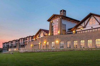 Top 10 Hotels In Syracuse Nebraska