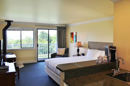 Top Pet Friendly Hotels In Anacortes Washington Hotelscom