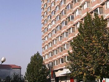 Picture of Beijing Sentury Apartment Hotel in Beijing