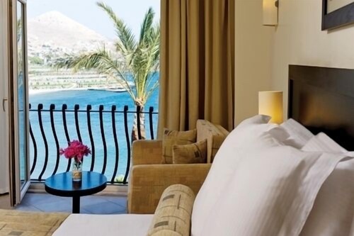 Book Yasmin Bodrum Resort All Inclusive In Bodrum Hotels Com