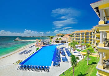 Picture of Hotel Marina El Cid Spa & Beach Resort All Inclusive in Puerto Morelos