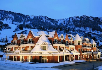 Top 10 Luxury Hotels In Aspen Colorado