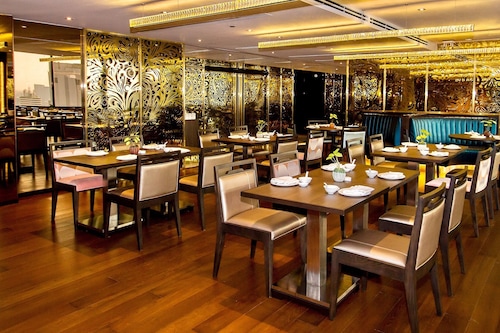 エンポリウム スイーツ バイ チャトリウム 駅に直結している便利なビジネスホテル 宿泊予約はホテルズドットコム エンポリウム スイーツ バイ チャトリウム 駅に直結している便利なビジネスホテル 宿泊予約はホテルズドットコム