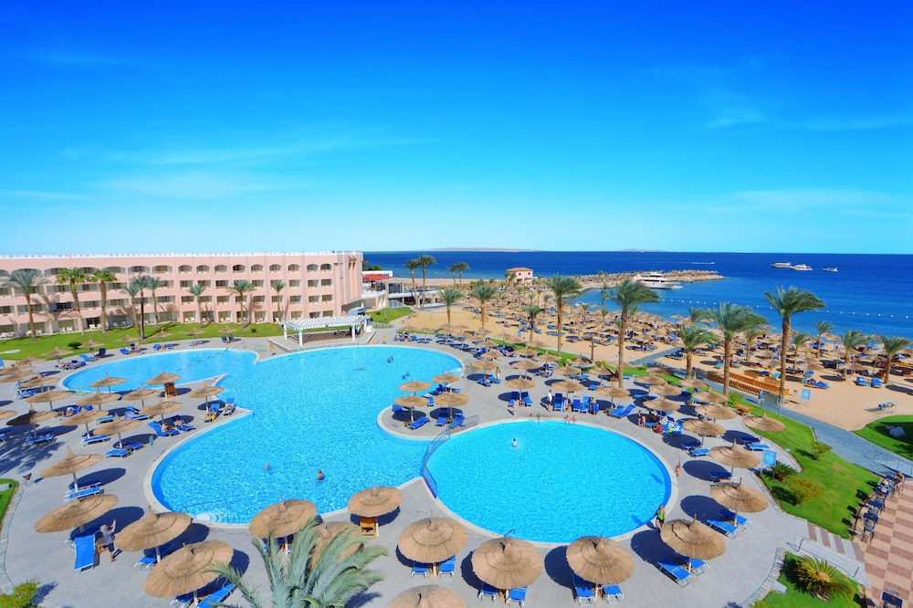 Book Beach Albatros Resort In Hurghada Hotels Beach Albatros Resort Hurghada