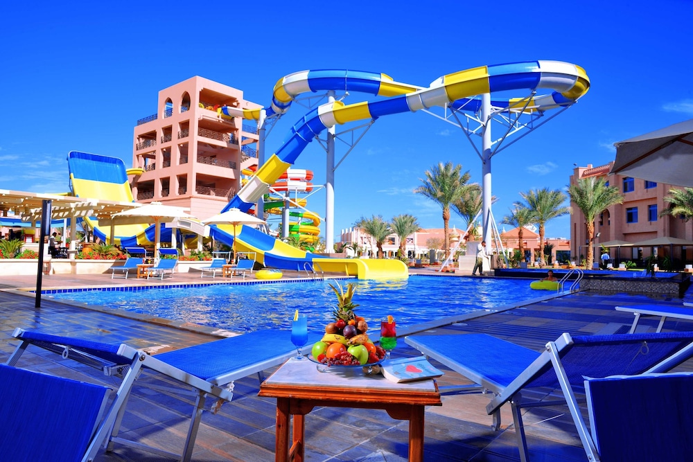 Book Albatros Aqua Park Resort All Inclusive In Hurghada Hotels Albatros Aqua Park Resort All Inclusive Hurghada