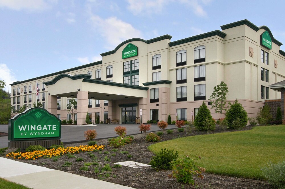 Book Wingate By Wyndham Bridgeport Wv In Hotels Wingate By Wyndham Bridgeport Wv