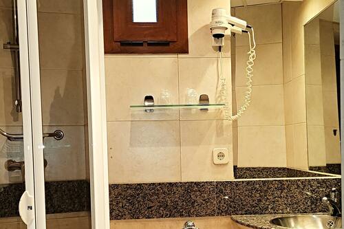 Book Hotel Zenit Imperial In Valladolid Hotels Com