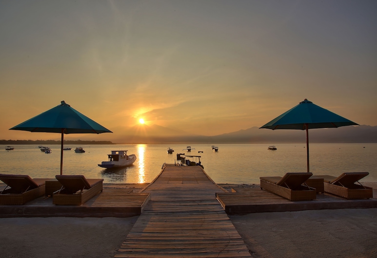 ヴィラ オンバク