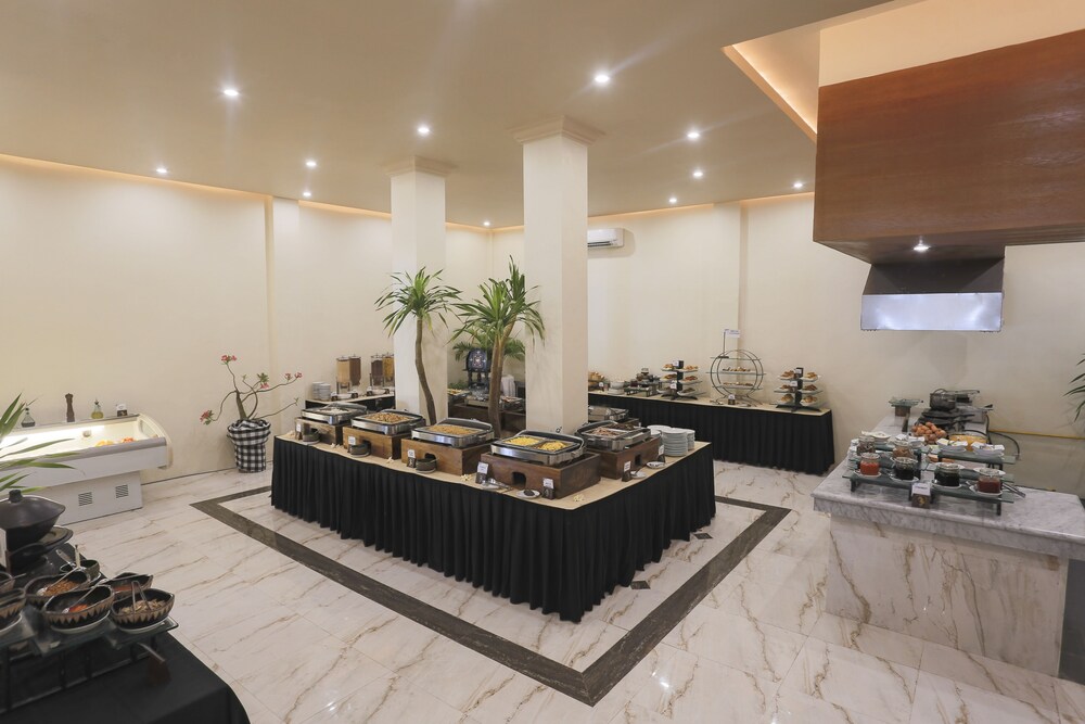 ヴィラ オンバク