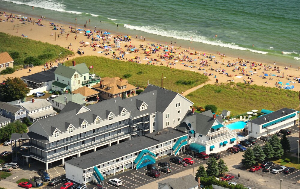 Book Sea Cliff House Motel in Old Orchard Beach