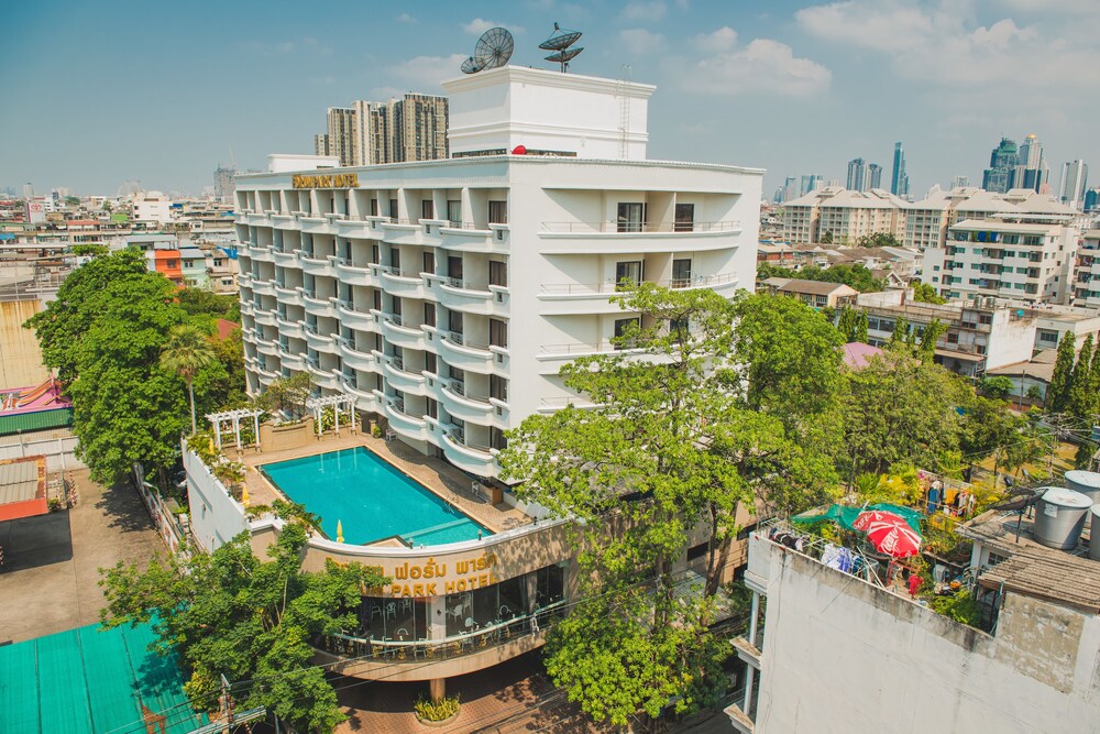 Book Forum Park Hotel In Bangkok Hotels Forum Park Hotel Bangkok