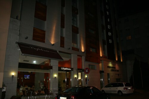 モス のホテル 宿泊予約 格安ホテル予約 最安値検索 ホテルズドットコム 多数の宿泊施設のキャンセル無料