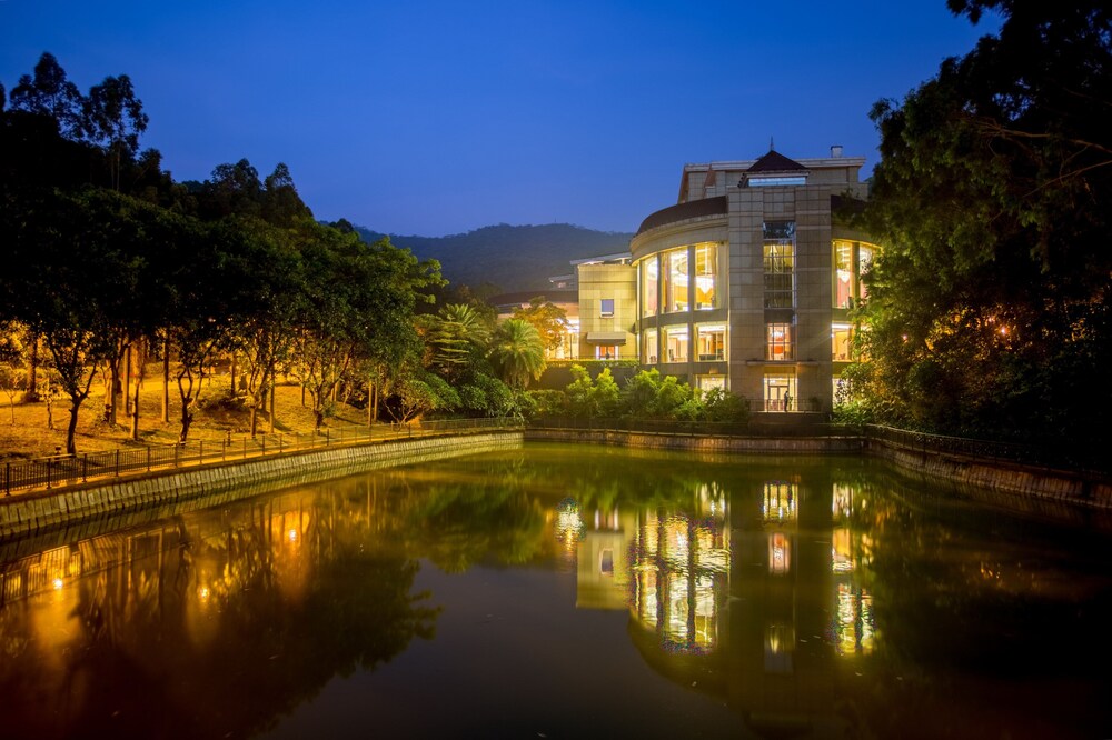 东莞莲花山庄酒店