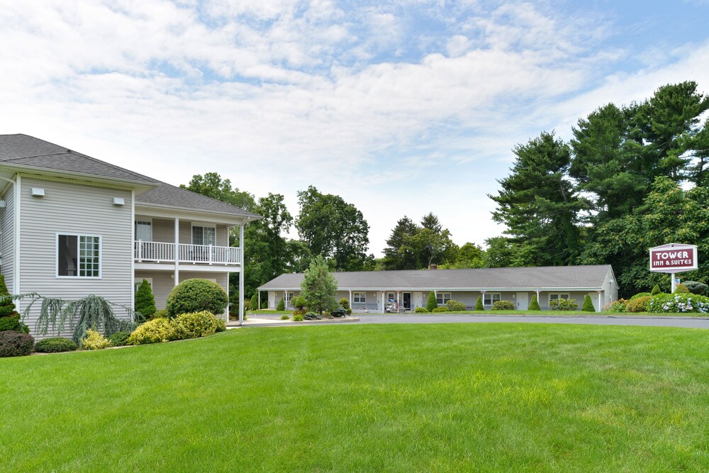 Book Tower Inn And Suites Of Guilford Madison In Hotels Tower Inn And Suites Of Guilford Madison Garden View
