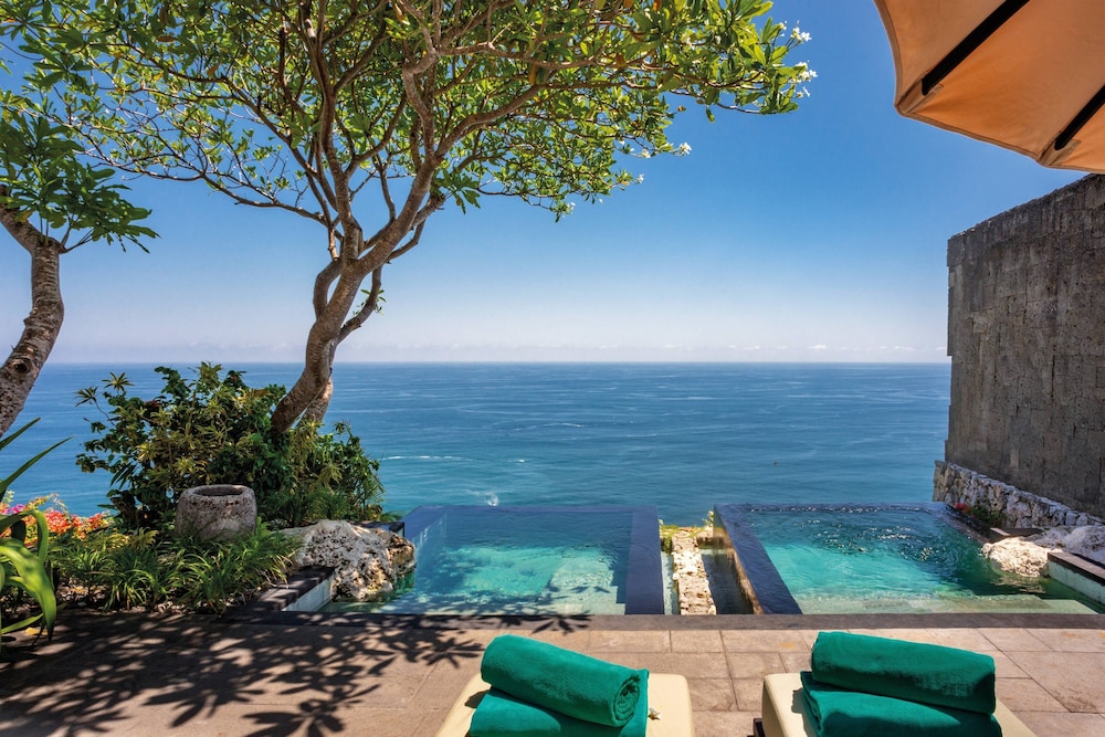 Bali Bulgari Hotel 2024 favors