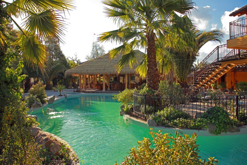 Book Santa Cruz Plaza In Hotels Santa Cruz Plaza