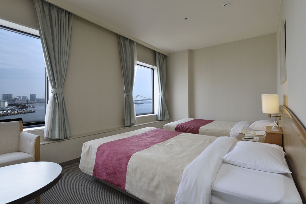 アジュール竹芝・浜松町のスタンダードツインルーム（海側バリアフリー）
