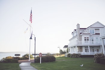 Top 10 Petoskey Hotels Near Mclaren Northern Michigan Hospital Top 10 Petoskey Hotels Near Mclaren Northern Michigan Hospital