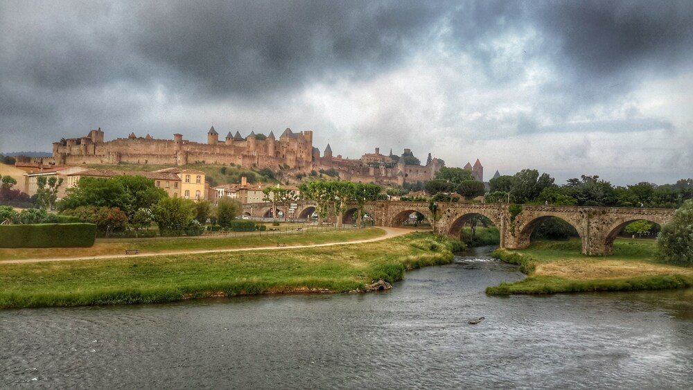 Hotel Du Pont Vieux Carcassonne Hotels Com