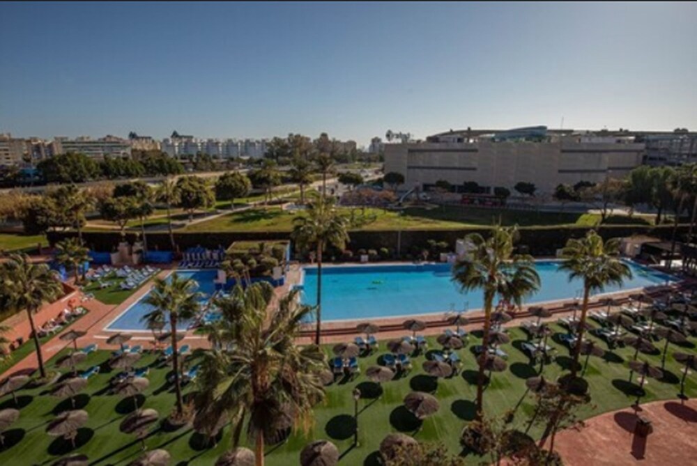 Book Aparthotel Myramar Fuengirola In Fuengirola Hotels Com