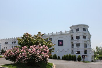 Top 10 Hotels In Edison From 40 Night
