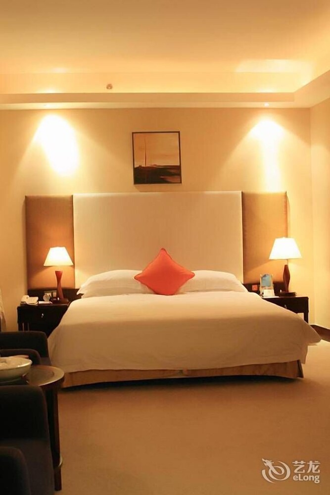 Jinhui Hotel Shenzhen - 