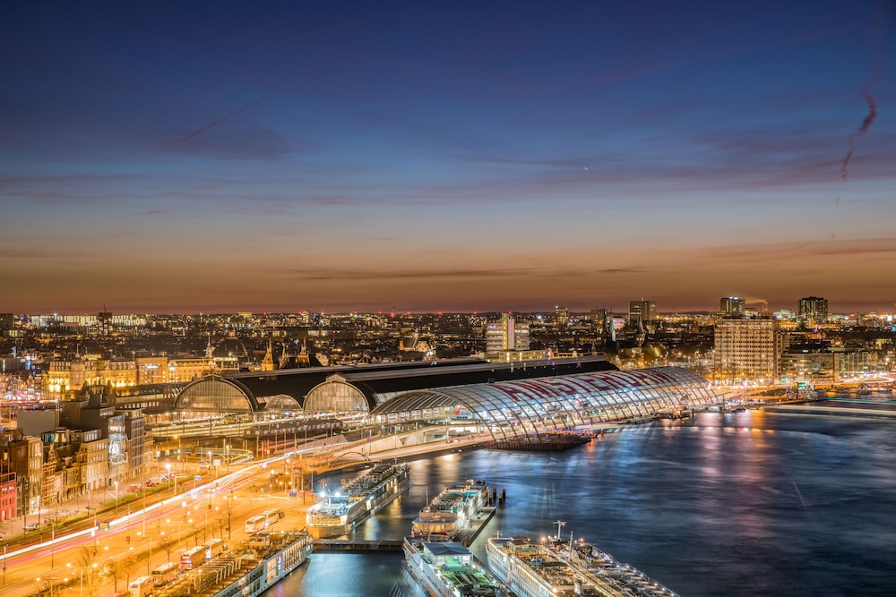 Book Movenpick Hotel Amsterdam City Centre In Hotels Movenpick Hotel Amsterdam City Centre