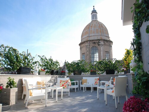 15 Closest Hotels To Naples Central Station In Naples Hotelscom