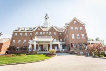 Top 10 Hotels In Okauchee Wisconsin