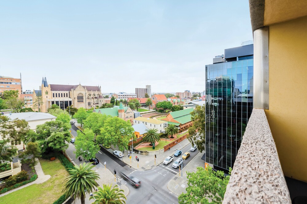 Travelodge Hotel Perth Perth Book At Hotels Com