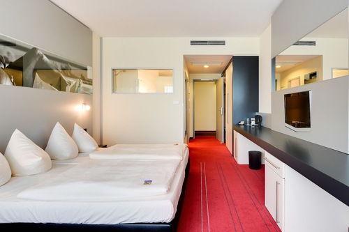 Novina Hotel Herzogenaurach Herzo Base In Herzogenaurach Book On Hotels Com