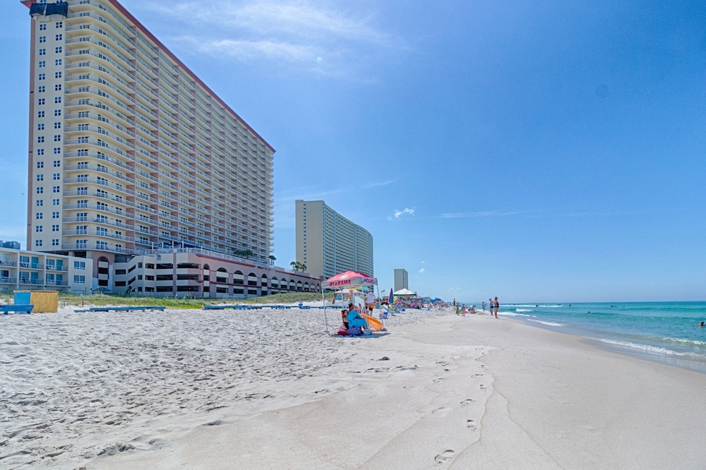 Book Sunrise Beach Resort By Wyndham Vacation Rentals In