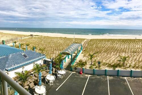 Book Spray Beach Hotel In Beach Haven Hotels Com Book Spray Beach Hotel In Beach Haven Hotels Com