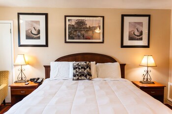 Top 10 Hotels In Lockhart Texas