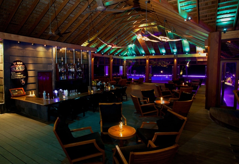 Kuredu Island bar