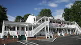 Top 10 Hotels In Hoosick Falls New York Picture Of Bennington Motor Inn In