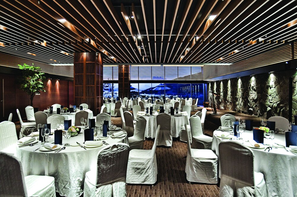 https://kr.hotels.com/ho242873/hilteun-namhae-golpeu-seupa-lijoteu-namhae-hangug/ 힐튼 남해 골프 & 스파 리조트 (Hilton Namhae Golf & Spa Resort ...