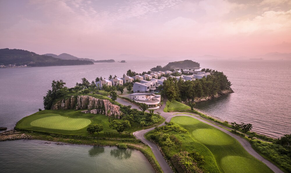 힐튼 남해 골프 & 스파 리조트 (Hilton Namhae Golf & Spa Resort ...