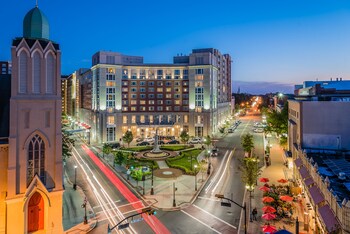 15 Closest Hotels To Rutgers New Brunswick In