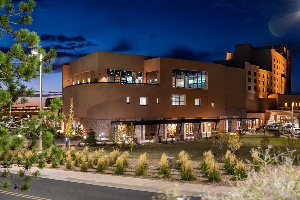 Book Sandia Resort And Casino in Albuquerque | Hotels.com