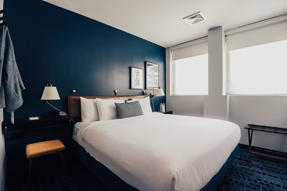 book u hotel fifth avenue in new york hotels com hotel fifth avenue sheets