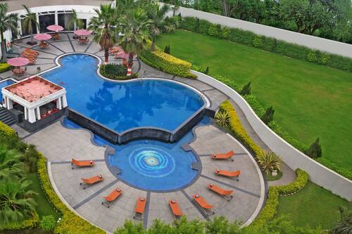 Book Ramada Plaza By Wyndham Jhv Varanasi In Varanasi Hotels Com