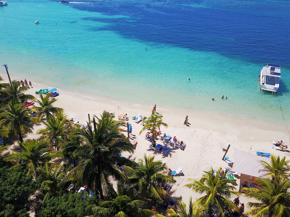 Henry Morgan Resort All Inclusive Roatan Honduras Hotel Henry Morgan Resort All Inclusive Roatan