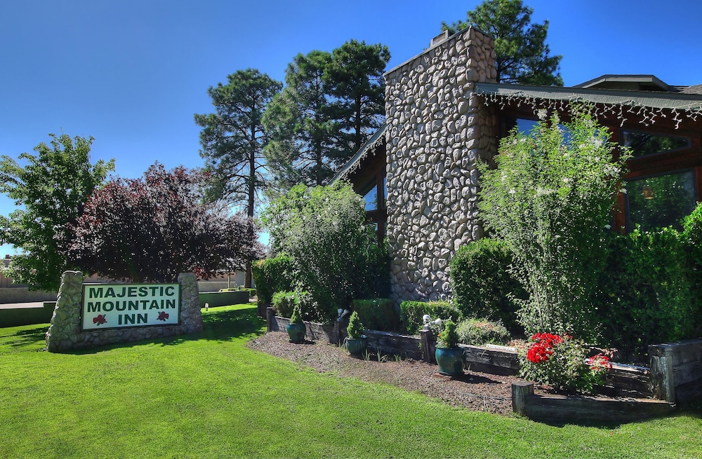 Book Majestic Mountain Inn In Payson Hotels Majestic Mountain Inn Payson