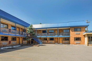 Top 10 Brookfield Hotels Near Zoo Illinois